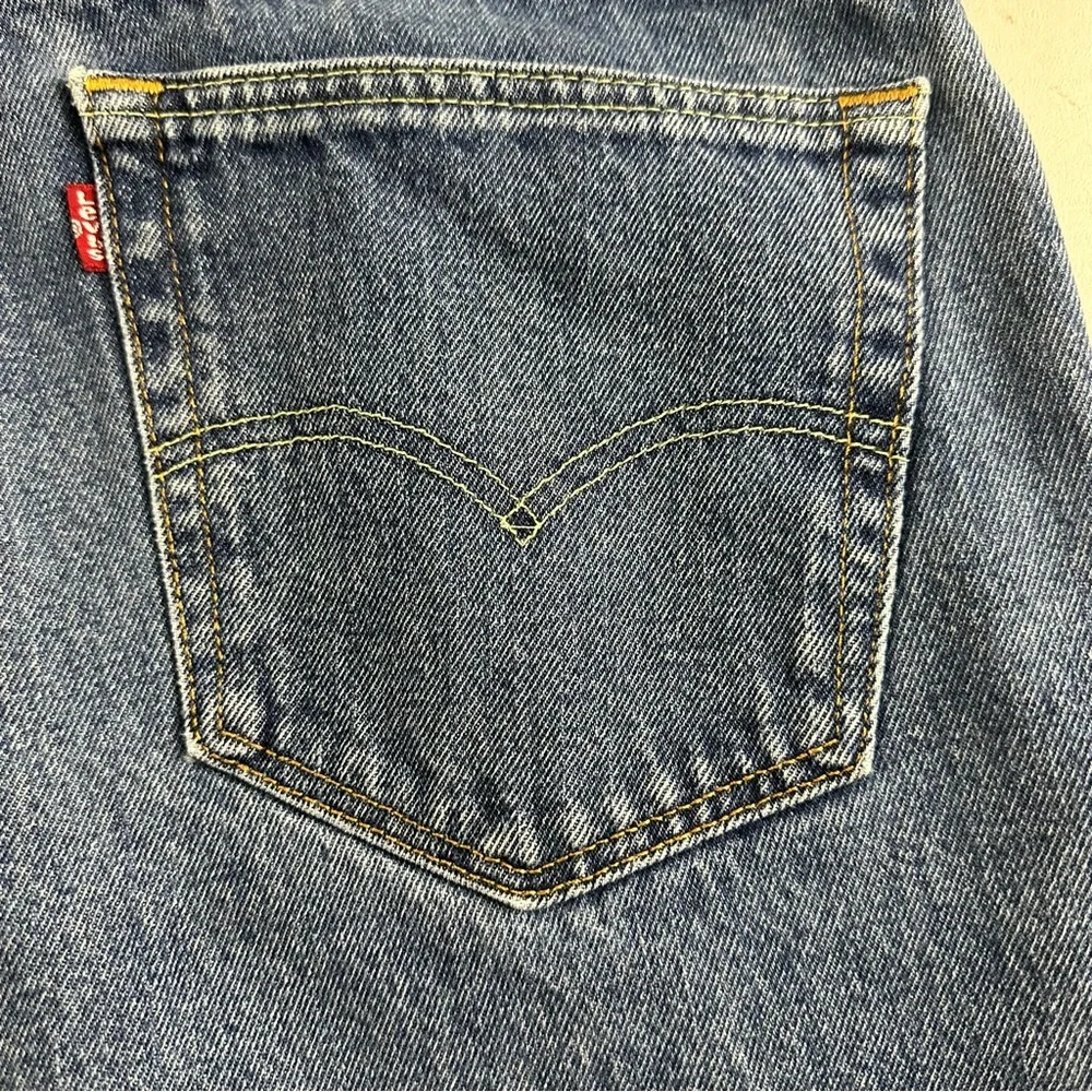 Levis levi’s any